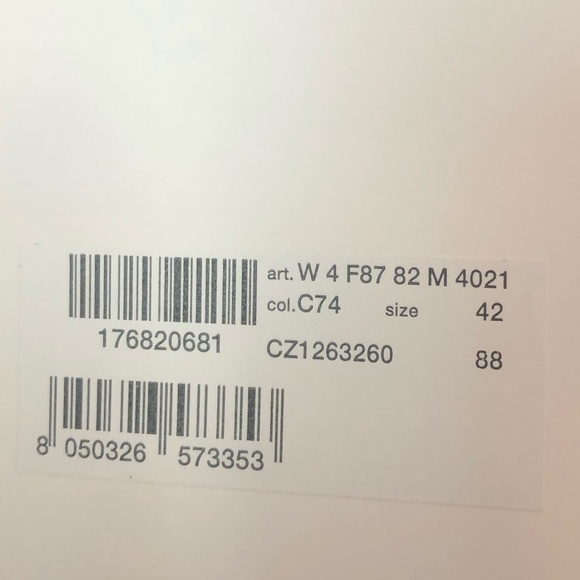 Love Moschino Black Short Sleeve Shirt Side Zip - Picture 8 of 8